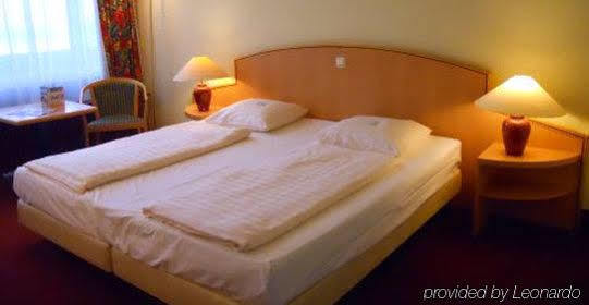 Tulip Inn Maastricht Aachen Airport ภายนอก รูปภาพ